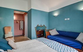 Femasuites